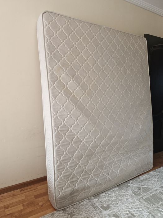 Продам матрас срочно