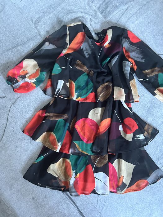 Спортно елегантни роклички