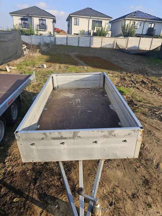 Închiriez platformă Auto cu troliu electric  pe telecomanda2,70 0