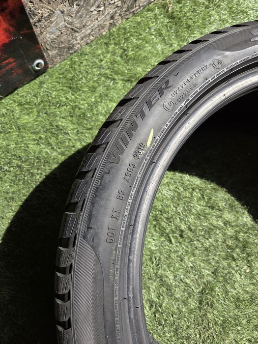 275 35 19 cu 245 40 19 Pirelli runflat