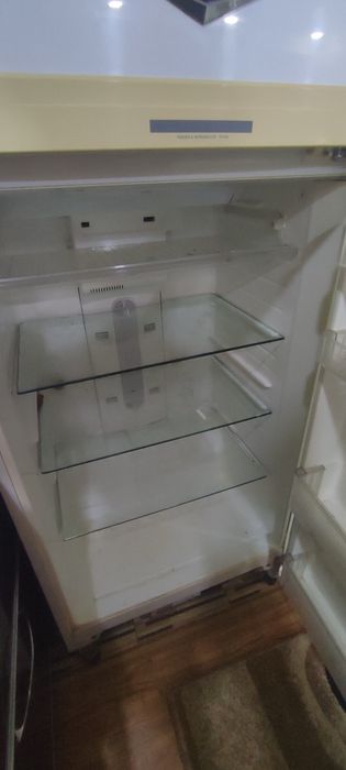 Продается Daewoo холодильник