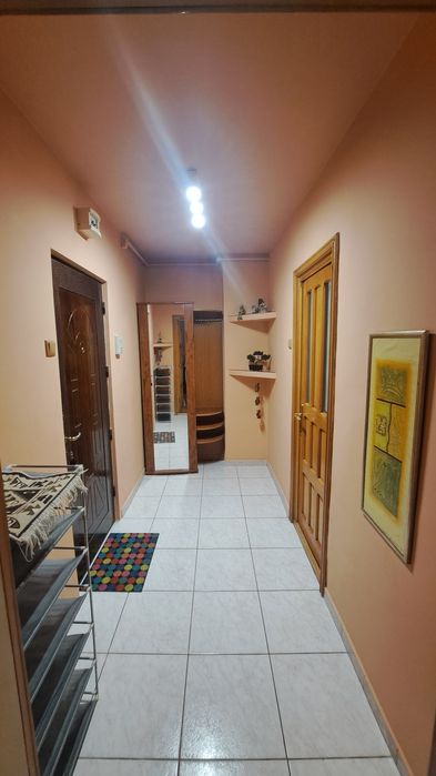 Proprietar, inchiriez apartament 2 cam Bd Saturn