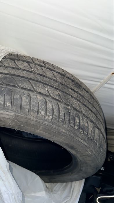 Продам покрышки 215/55 r17