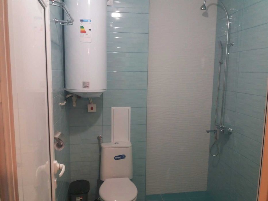 Дава се под наем Едностаен апартамент в София, Връбница 1 - 55 кв.м за 598.23 € - Снимка #1