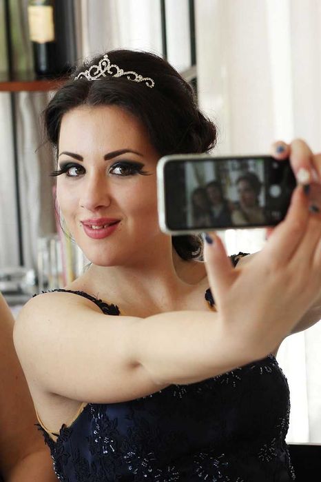 ФОТОГРАФ   заснеманена абитуриентски бал - свободни дати