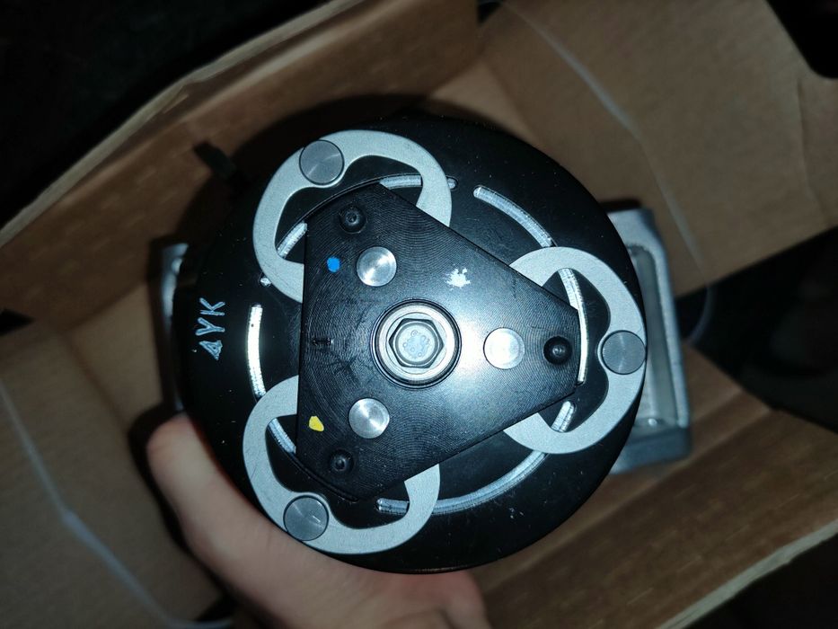 Vând compresor clima nou Dacia Logan 2 MCV 2 Sandero 2 motor 1.0