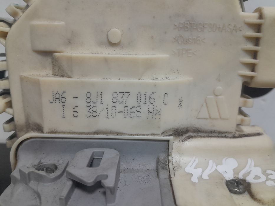 broasca dreapta fata audi a4 (2008-2011) [8k2, b8] 2.0 motorina 2011