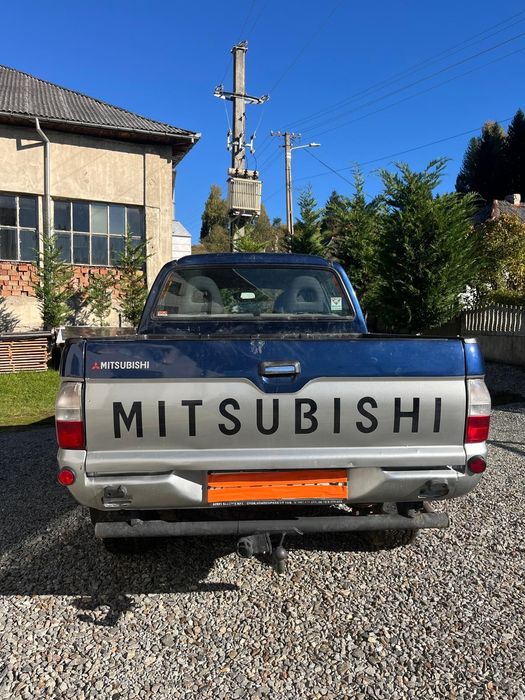 mitsubishi L200 2002