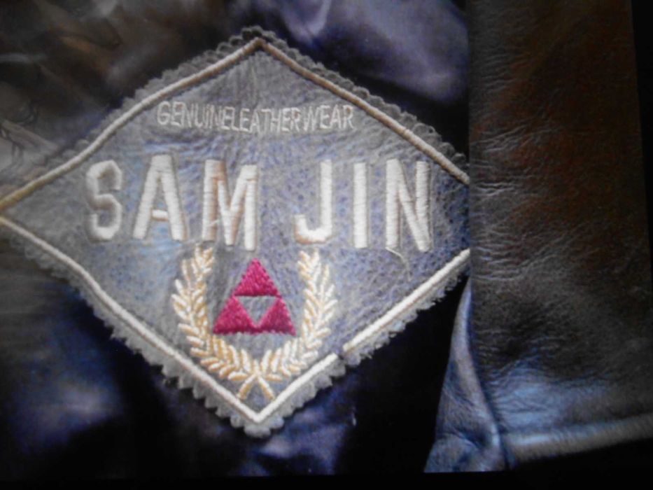 Мужской Кожанный Куртка SAM JIN Юж.Корея.Б/у. Раз-52