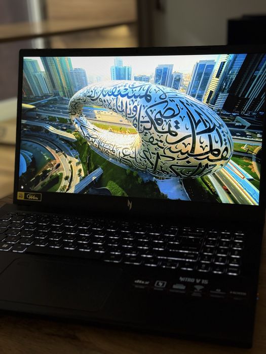 Ноутбук Acer.