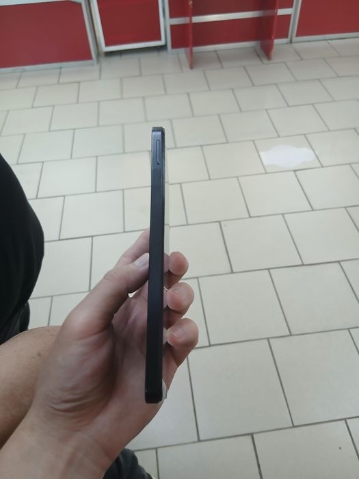 Продам  Redmi 13С