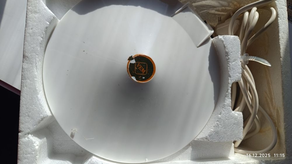 Прозоречен вентилатор