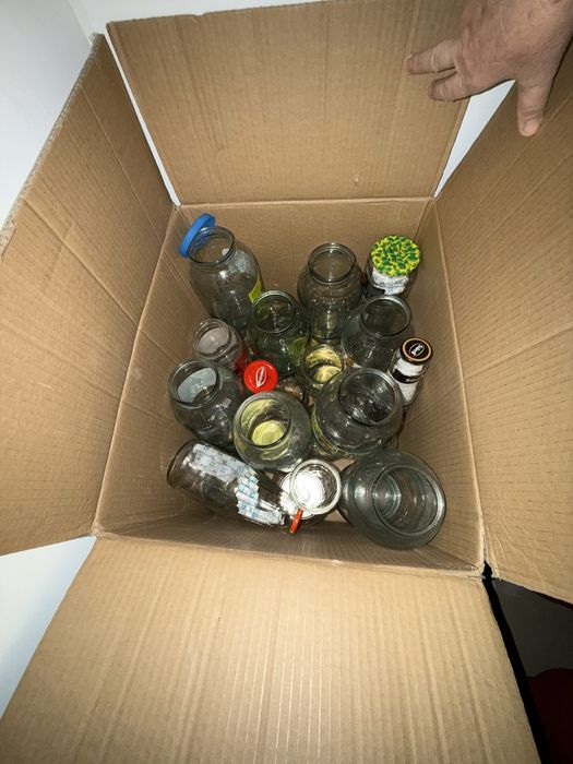 Продам Банки самовывоз