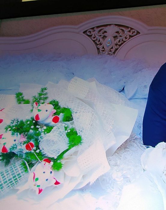 Нархи келишилади. Мебель зал спальня . Холати яхши. янги эмас. Азгина