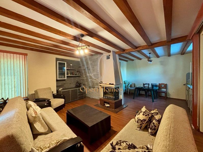 Обзаведена вила с 4 спални в Равнища, с. Дедово