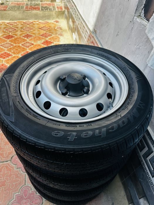 R 14 diska balon idial