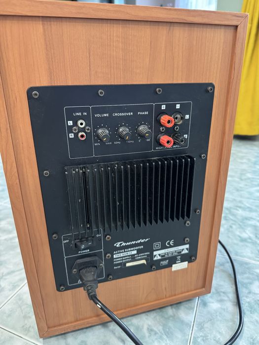 Активен субуфер Thunder THS-SUB12