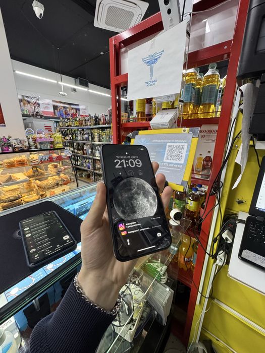 Продам IPhone Xr