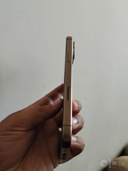 Iphone 16 Pro Max sotiladi.