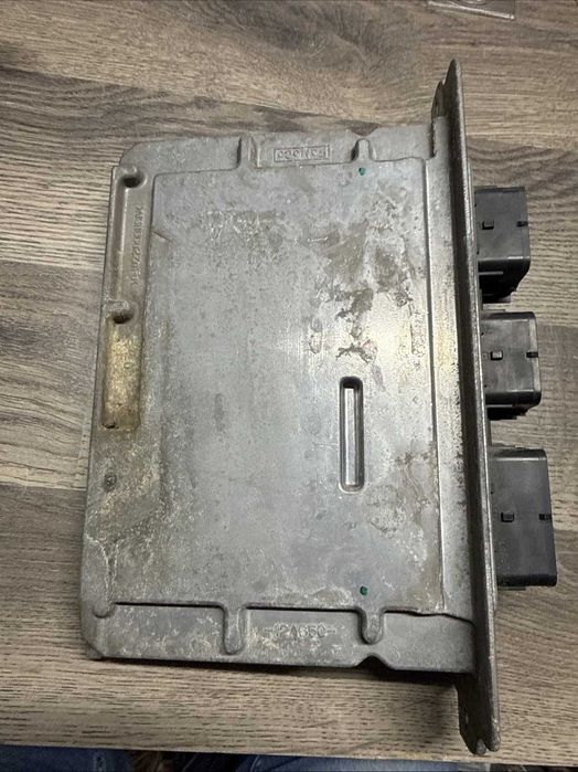 Блоки управление FORD Explorer Mountaineer 4.6L  ЭБУ комп мозг