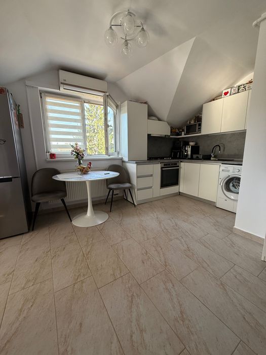 Proprietar vând apartament 2 camere 43 mp2, Dambu bloc nou
