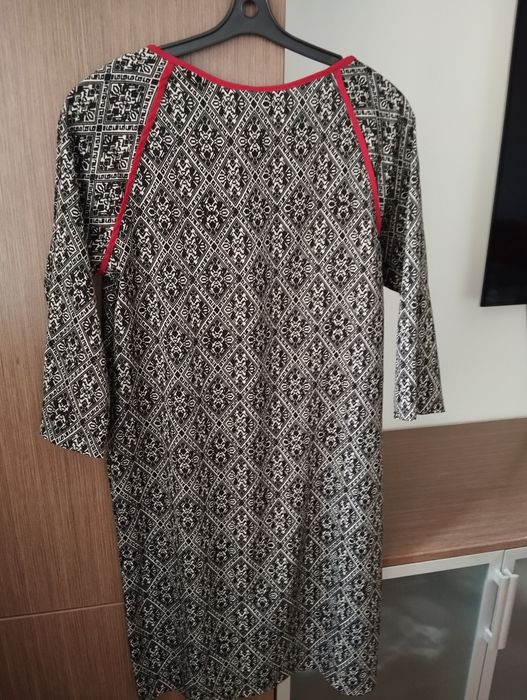 Летнее женское платье Springfield