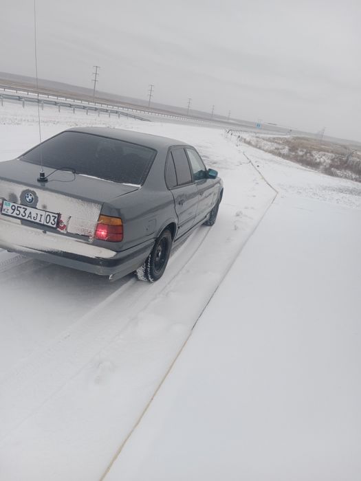 Продам БМВ е34 возможен обмен