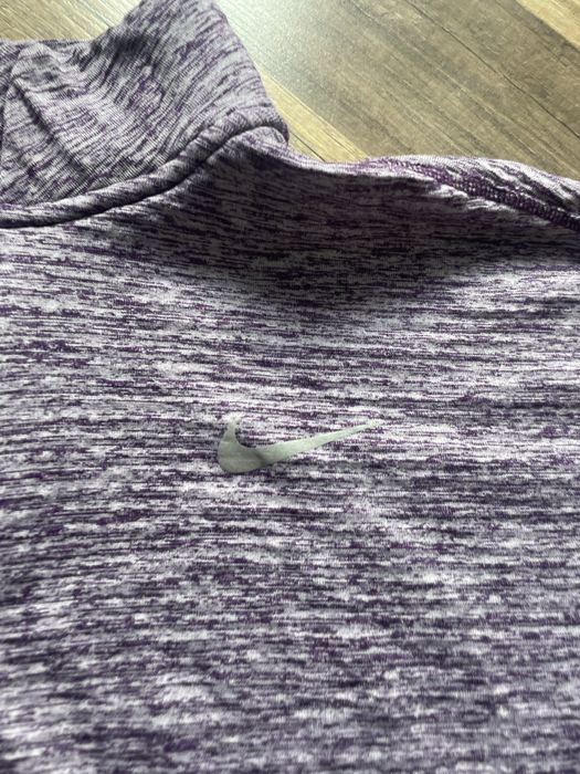 Зимна блуза на Nike