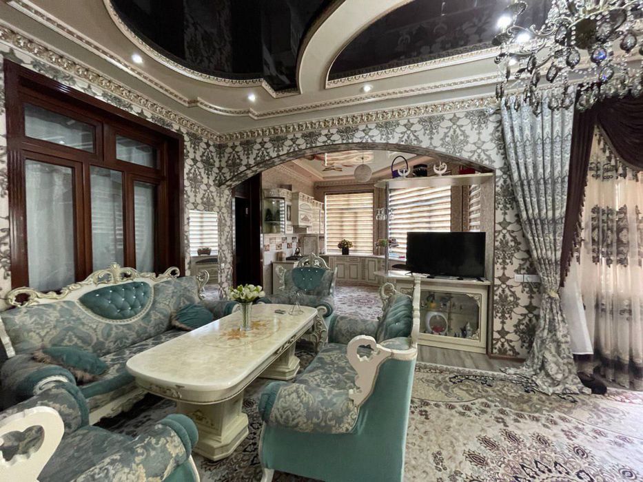 ЕВРО ДОМ в аренду.  Срочно. Сдается Изза 6 соток