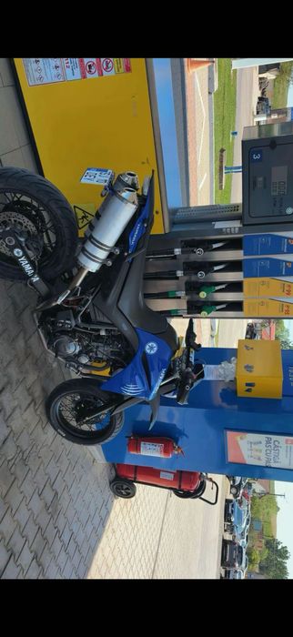 Vând motocicletă a2