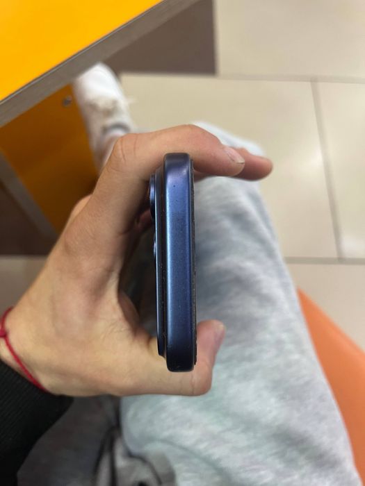 Продам Iphone 17Pro 256GB
