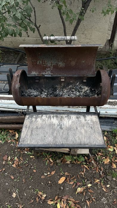 продается мангал в очень хорошем состояний