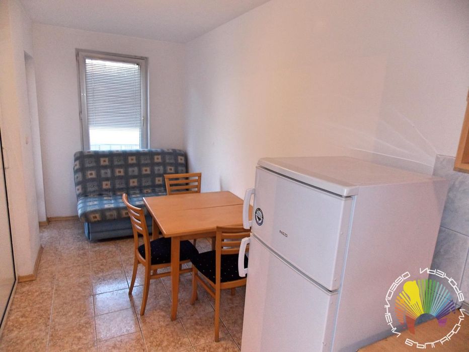 Дава се под наем Двустаен апартамент в Бургас, Център - 50 кв.м за 331.5 € - Снимка #8