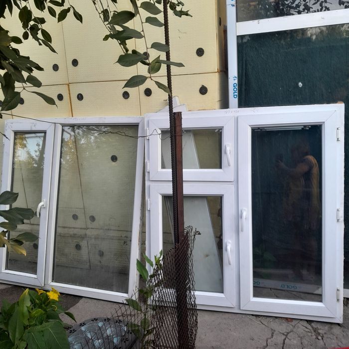 Продам окна. б/у 25000