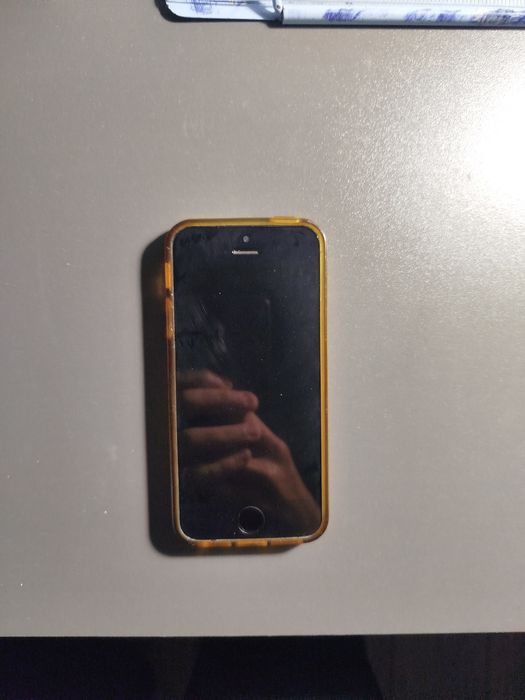 iPhone 5 SE 64 гб