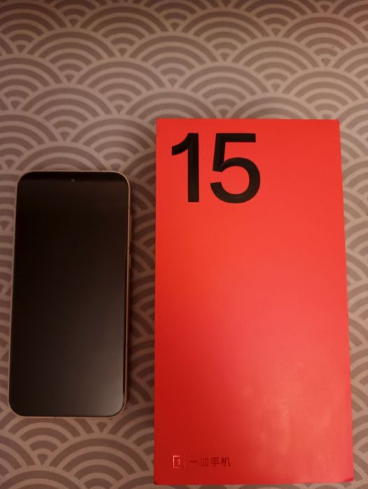 OnePlus 15 16/256