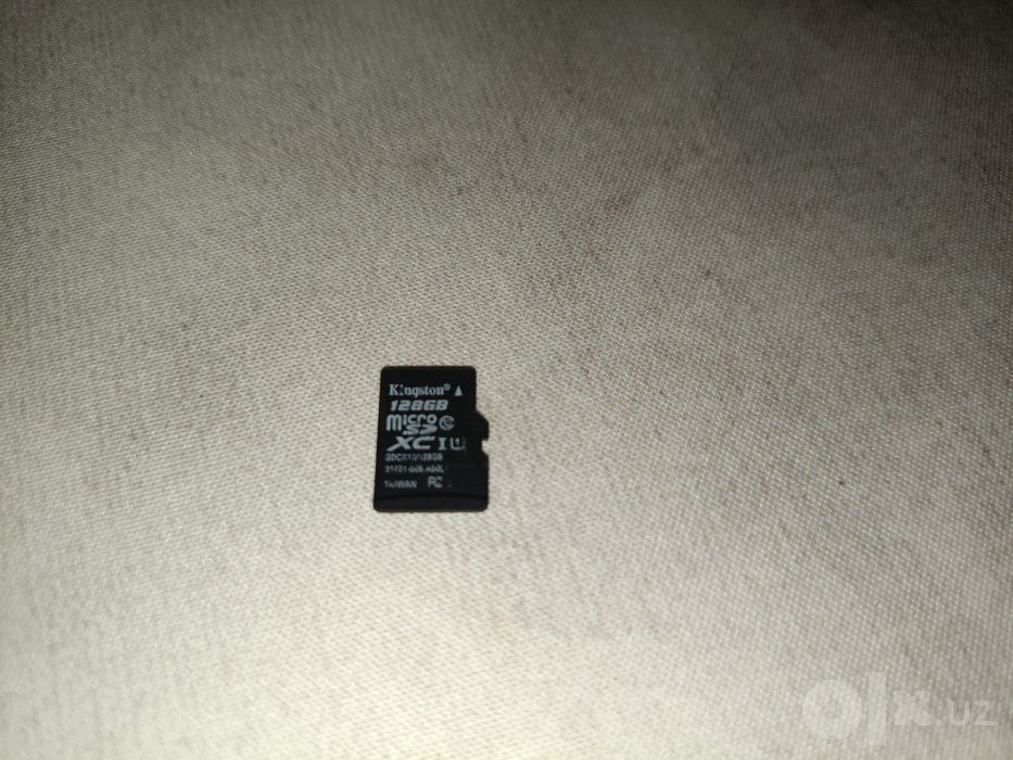 Fleshka 128 GB bitta muammo faqat fleshkani oʻzi