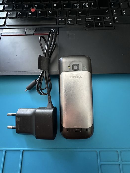 Nokia C5, liber de rețea
