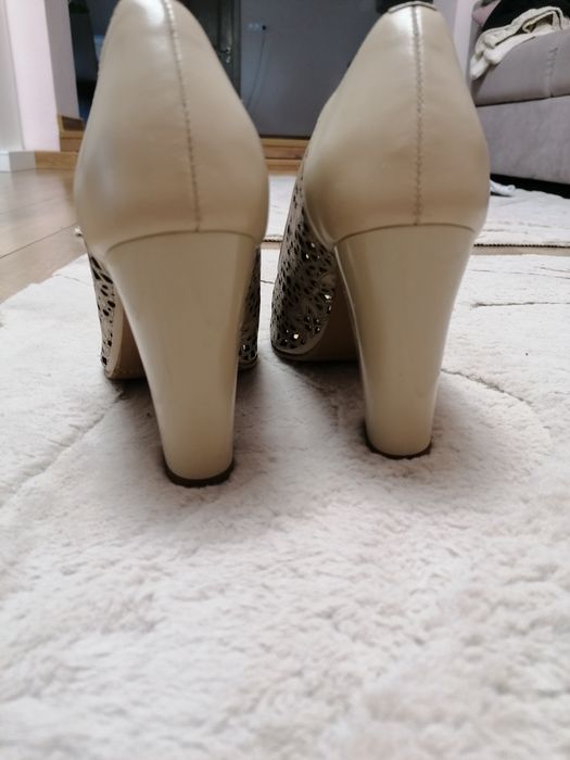 Pantofi piele naturala