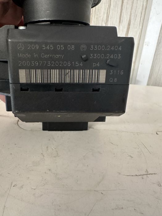 Гълтач за ключ за Мерцедес W203 2003г.!