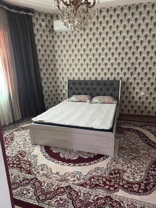 Срочно сдается дом,6 комнат,2 сотки,2 этажа,Хонабод.