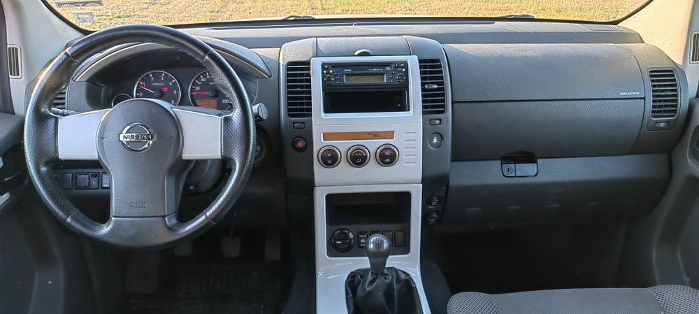 Nissan Pathfinder 2,5 dci ръчни скорости

2,5 dci ръчни с