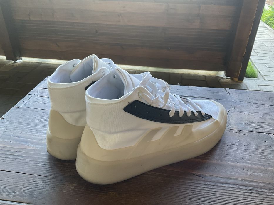 Adidas ZNSORED HI marime 44, purtati 1 data
