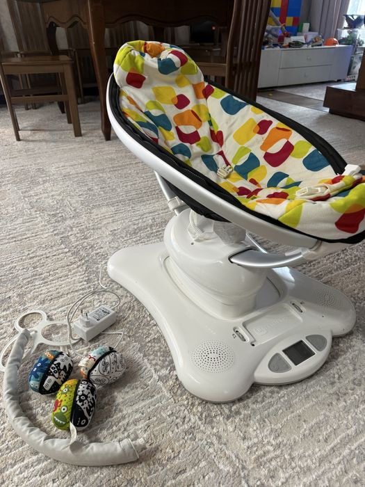Качеля 4moms mamaRoo Качели для детей коляска