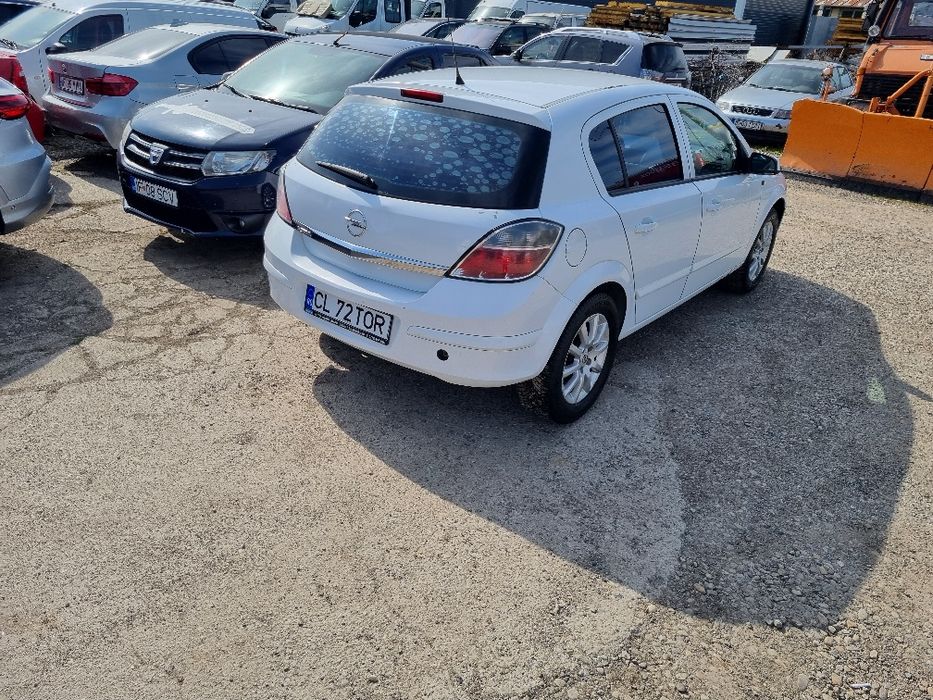 Opel Astra H 1.6i Ecotec 2009