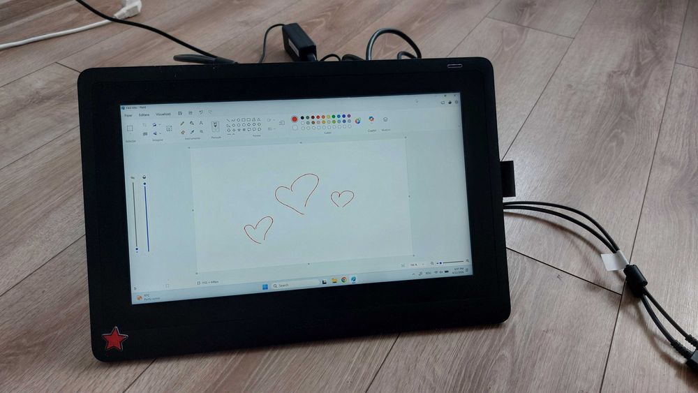 Tabletă grafică Cintique 16 wacom + montă VISA