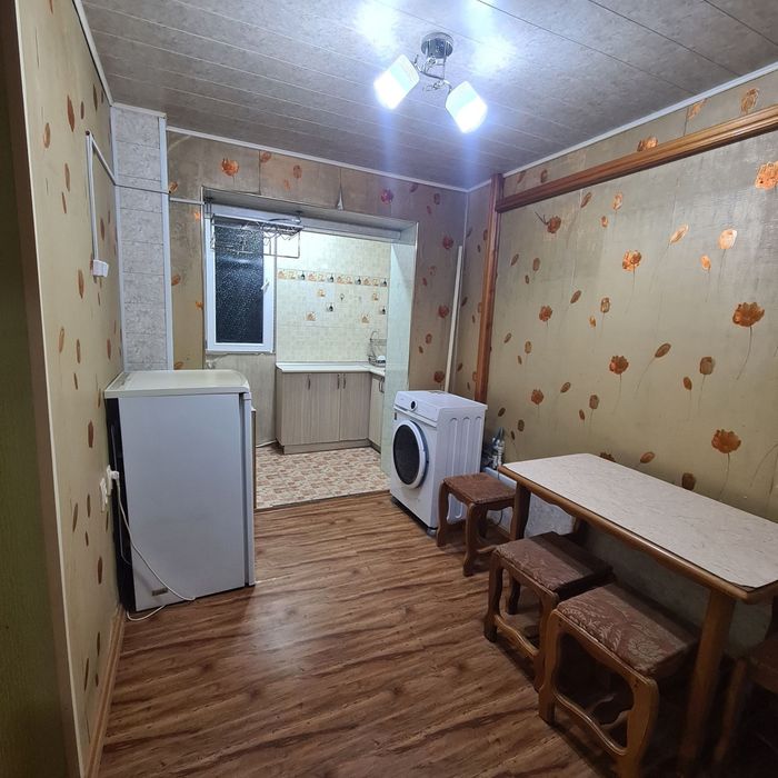 Квартира продаётся Чиланзар 6 квартал 1/2/4 меб тех ор. Парус