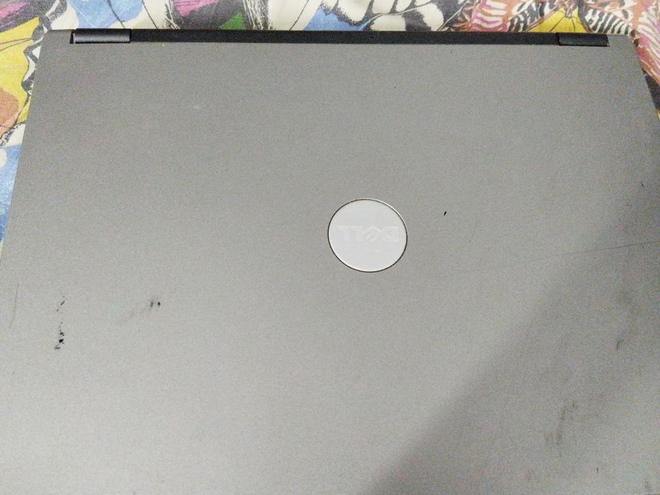 Ноутбук  (DELL) на запчасти