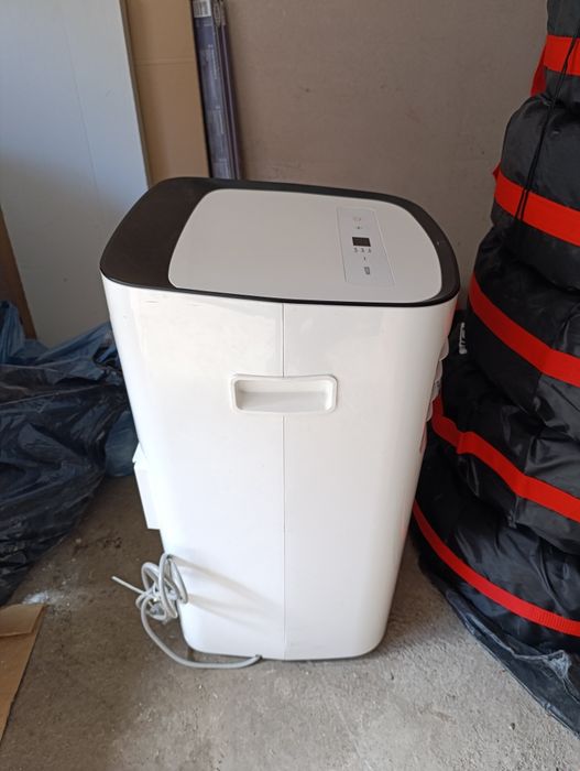 Aer condiționat portabil Comfee