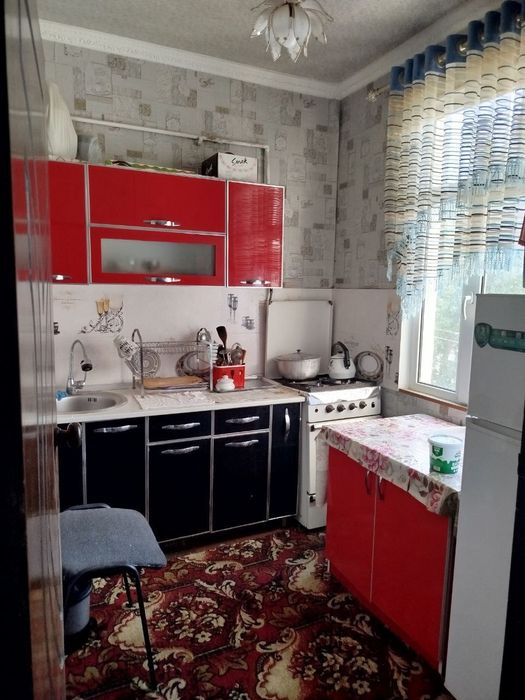 Arenda kvartira Yashnabod tumani Palinli bozorcha oldida 2xona 3etaj